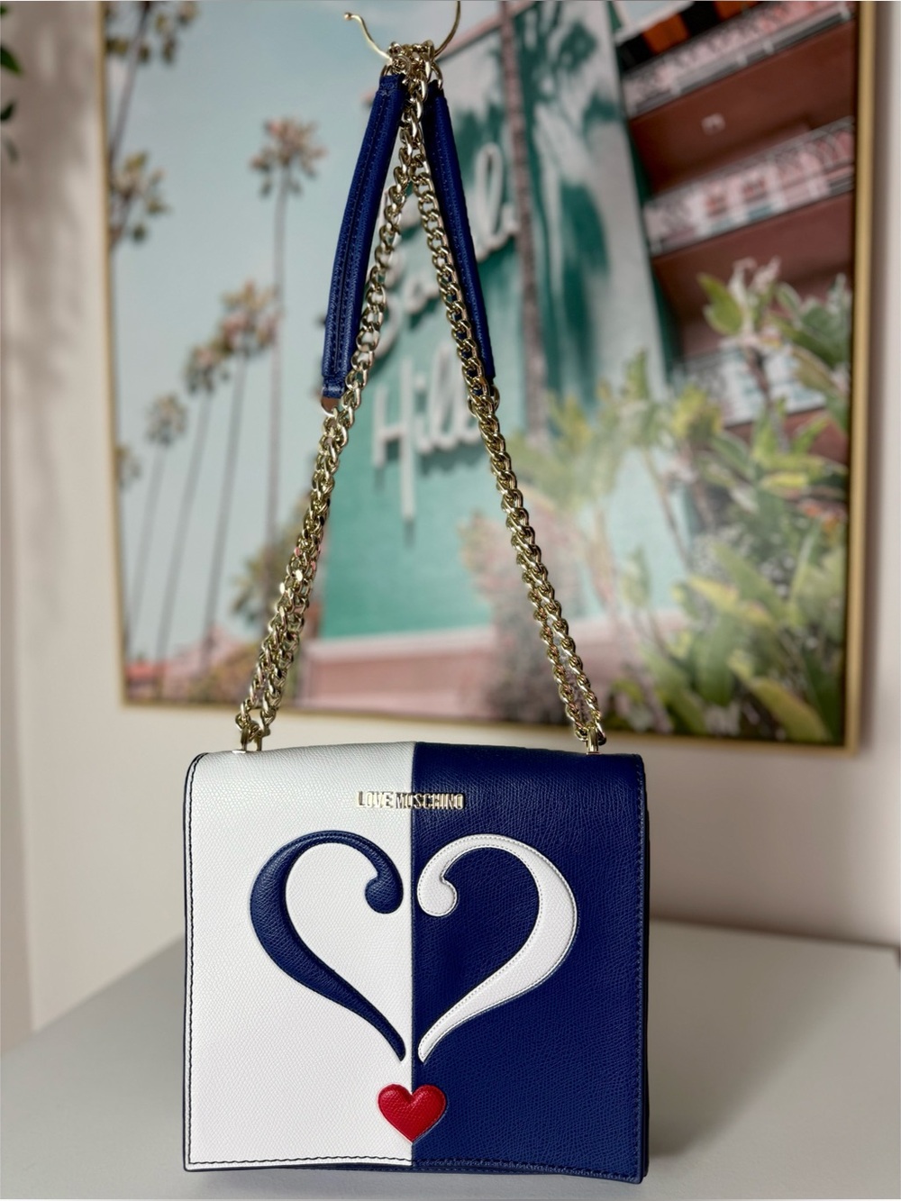 Love Moschino White Blue Split Heart Structured Shoulder Bag Gold Chain